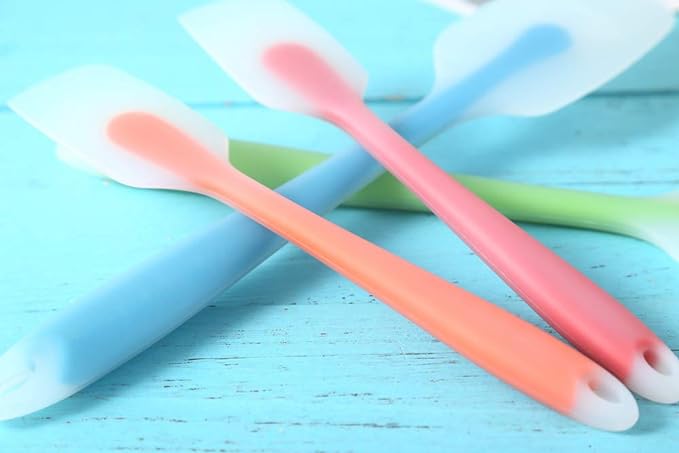 HiramWare Silicone Spatula Set of 4 - Image 7