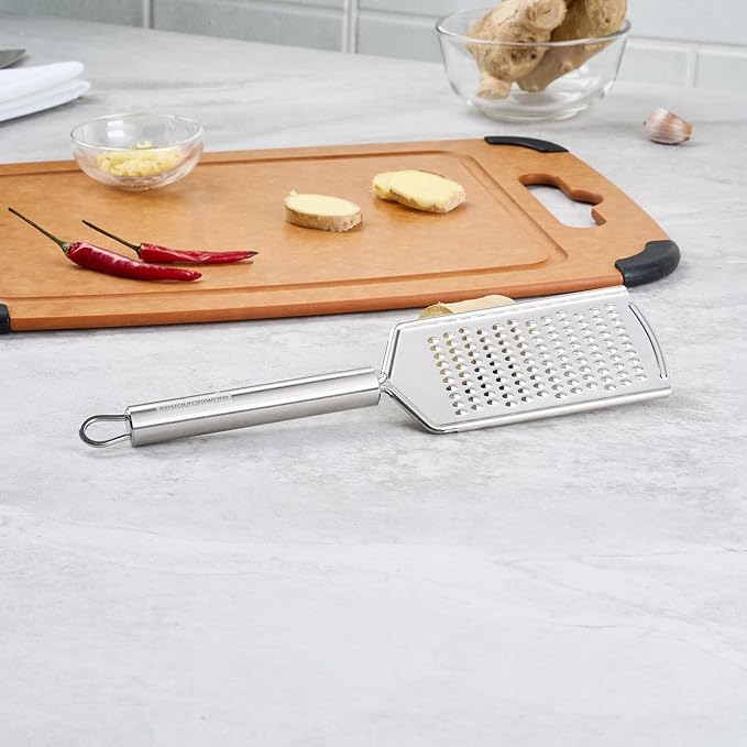 Restaurantware-German Standard Fine Handheld Graters, 6 Flat Cheese Graters - Image 11
